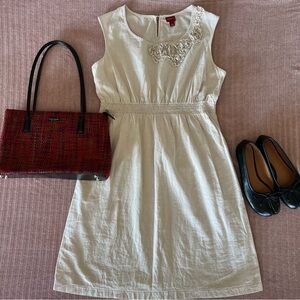 Merona Cream Sleeveless Cotton Dress with Floral Neckline